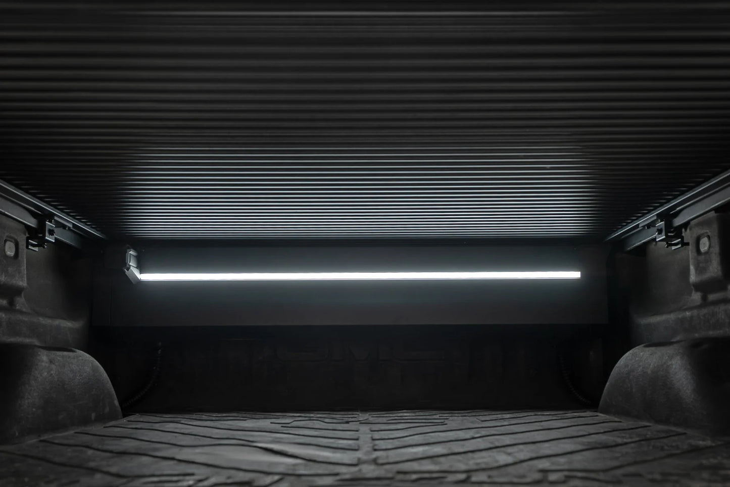Powered Bed Cover | 6'7" Bed | Chevy/GMC 1500/2500HD/3500HD (14-19 & Classic)